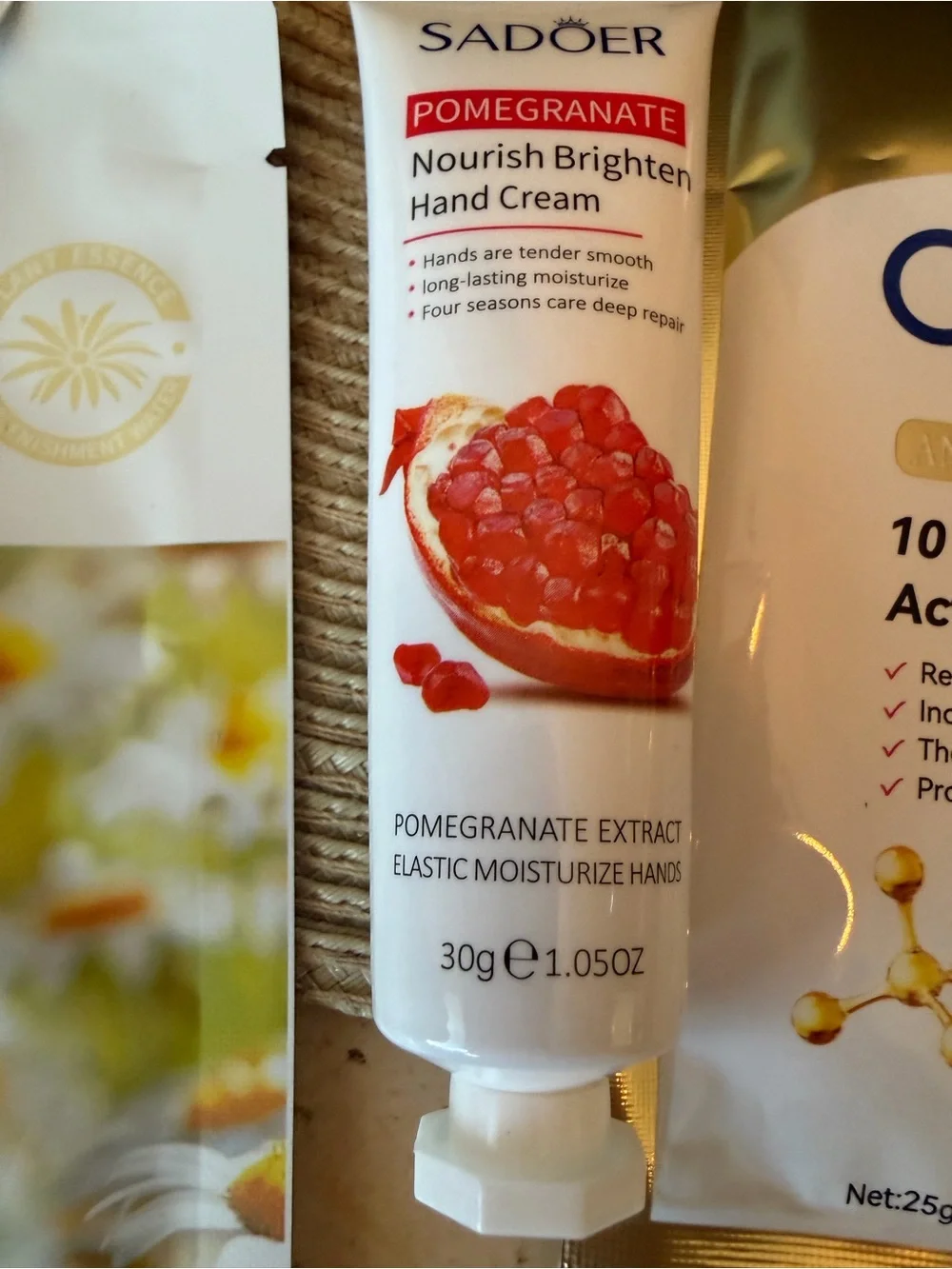 Sadoer Korean Skincare Collagen Facial Mask & Lip Balm Set with Hand Cream
